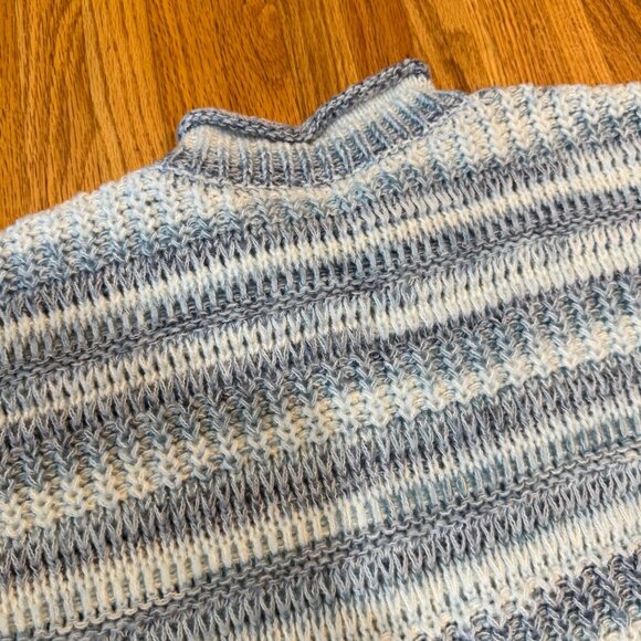 Time And Tru Womens M (8-10) Blue & White Striped Sweater - Picture 8 of 9